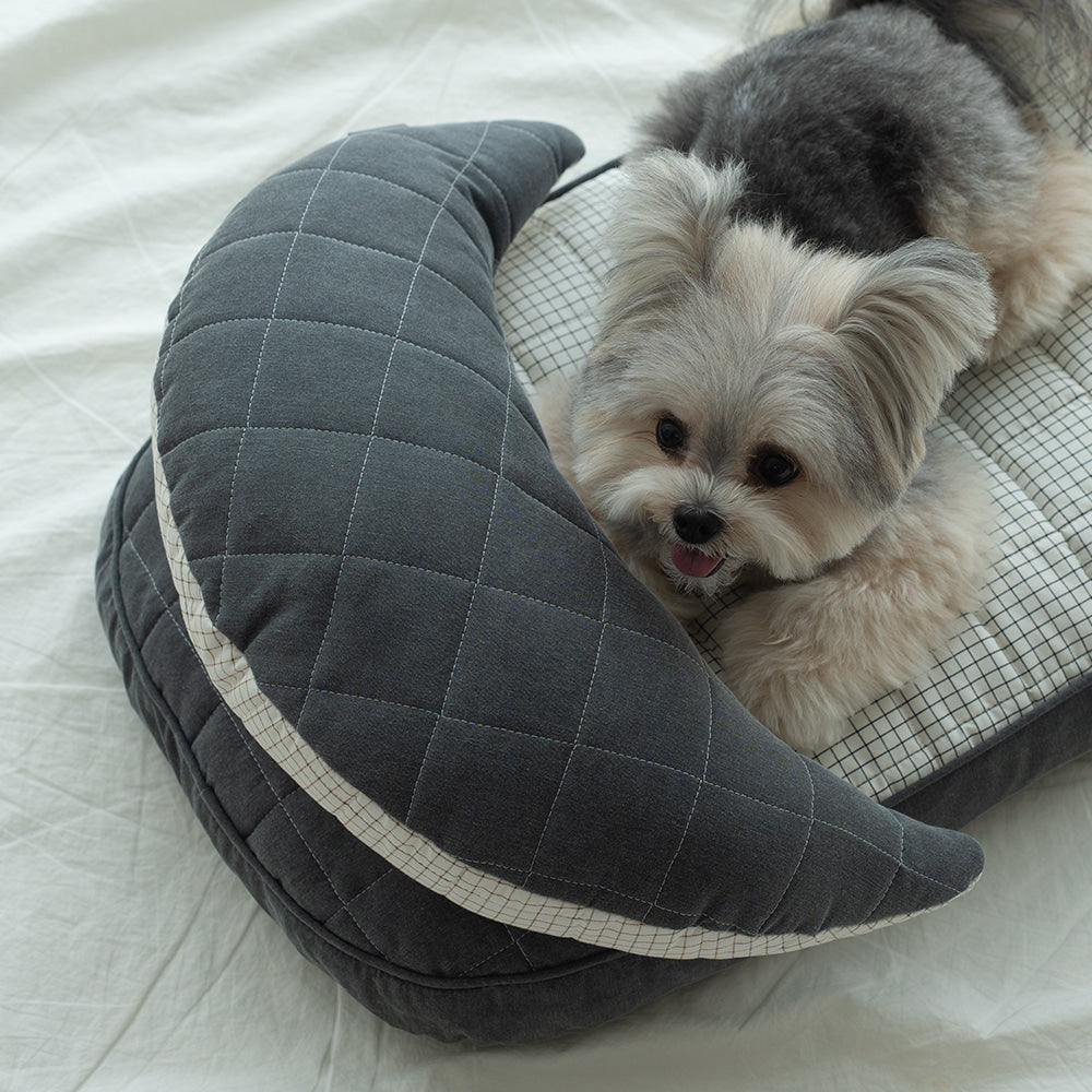 Ritogato Honeybuney Pet Cart Half Moon Pillow 小熊格仔款寵物半月枕 (三色)
