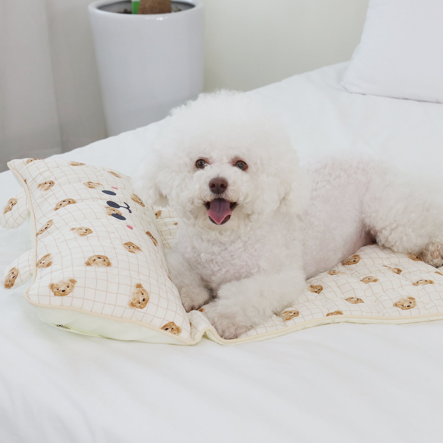 Ritogato 寵物涼感墊連枕頭 Icebear Coolmat with Pillow (W Bear)