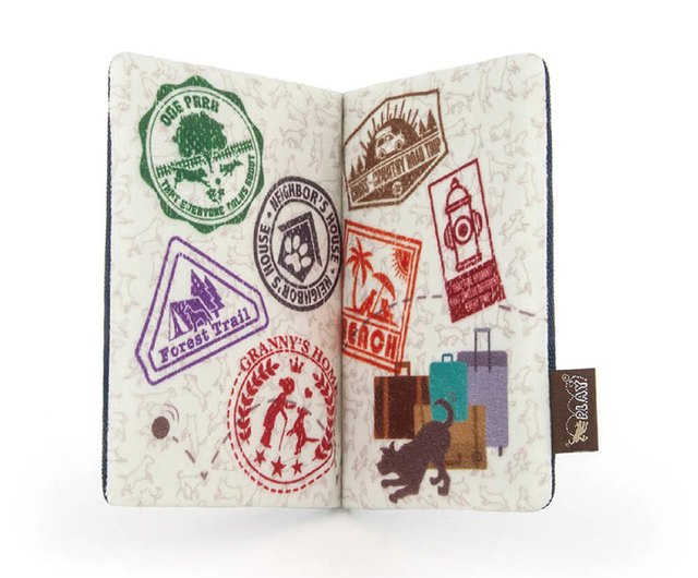 P.L.A.Y. Passport Toy 行李護照玩具