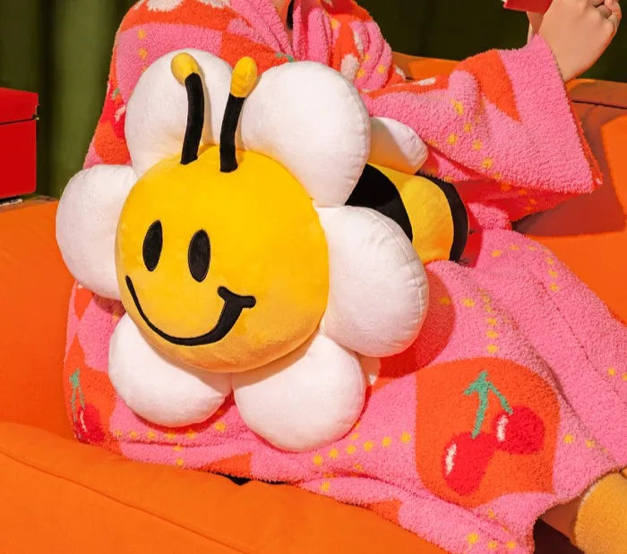 Wiggle Wiggle 蜜蜂花花攬枕加毛氈 Bee Cushion with blanket