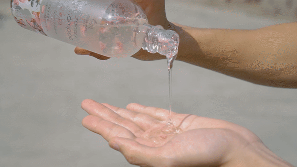 歸毛家族 寵物沐浴養護－花萃清爽洗毛乳（小蒼蘭）350ml