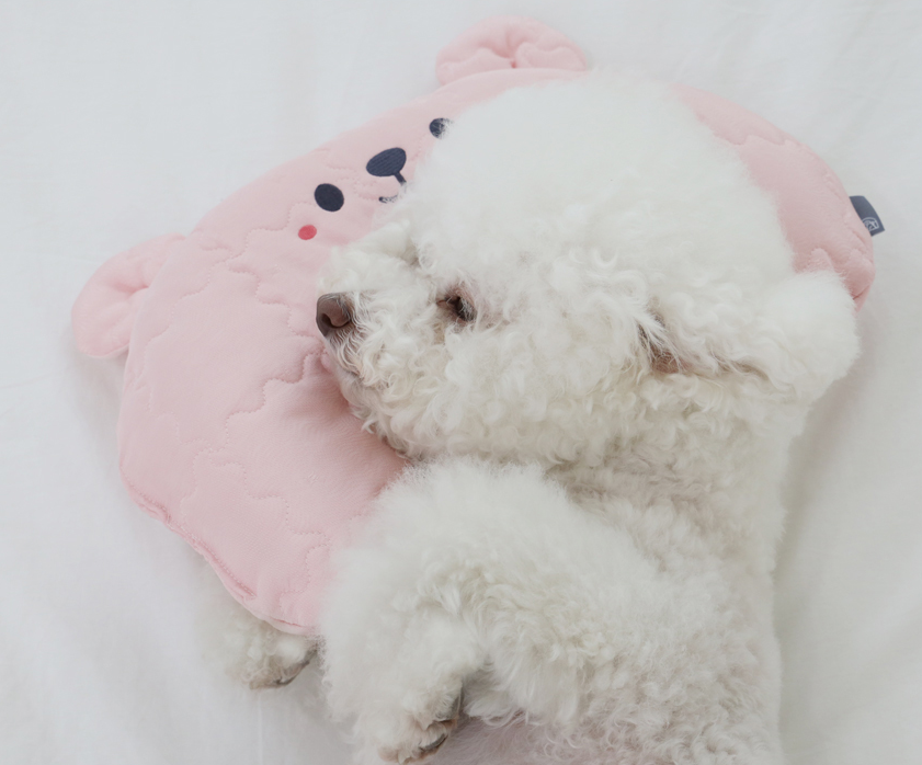 Ritogato 寵物涼感半月枕 Halfmoon Cool Cushion (Pink Bear)