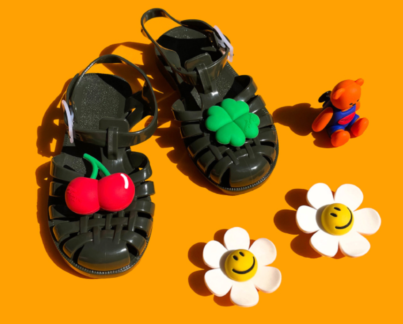 【限時優惠】Wiggle Wiggle 洞洞鞋裝飾 (車厘子)