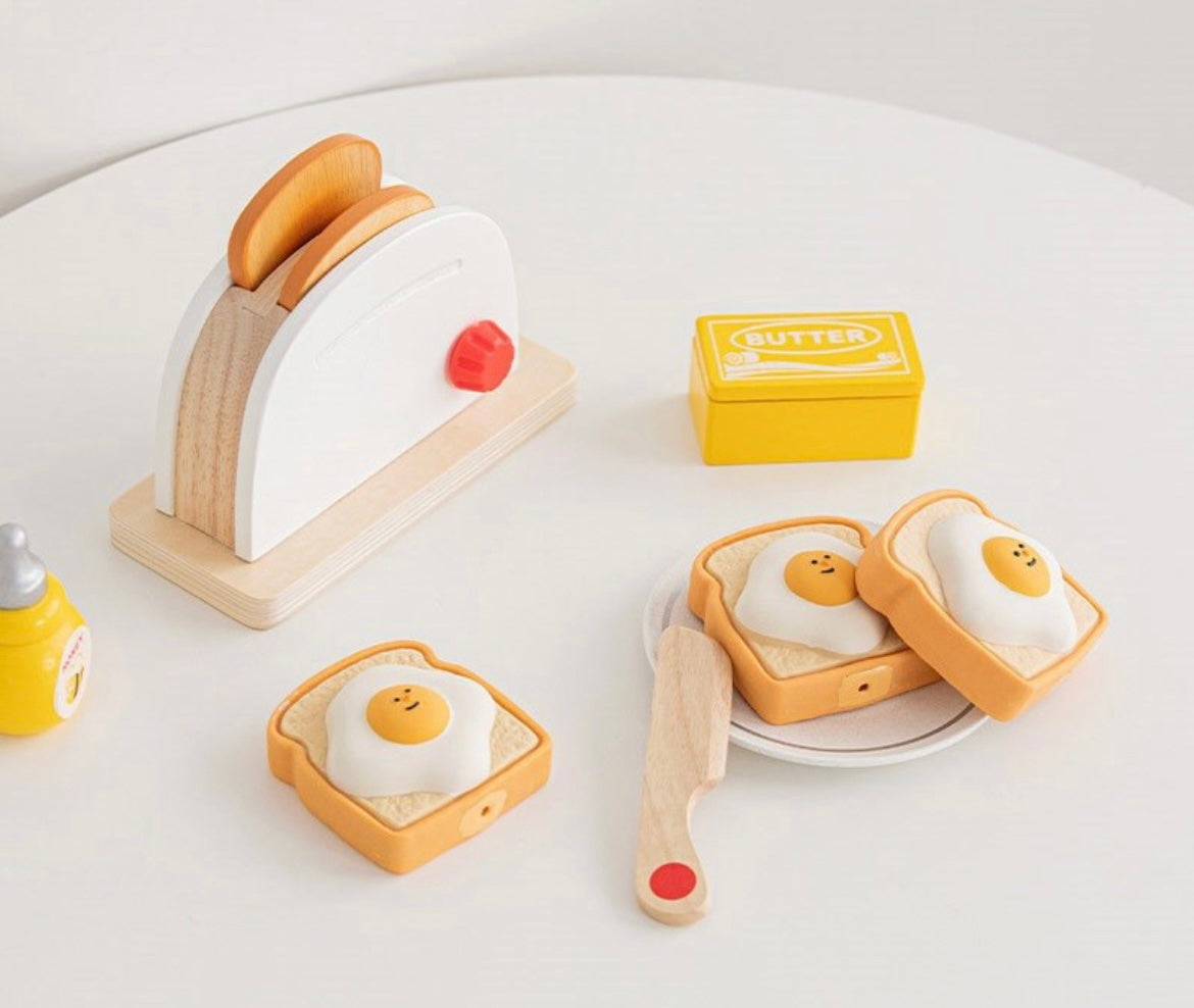 Biteme Egg Toast Latex Toy 多士乳膠玩具