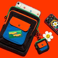 【限時優惠】Wiggle Wiggle iPad case 三色可選