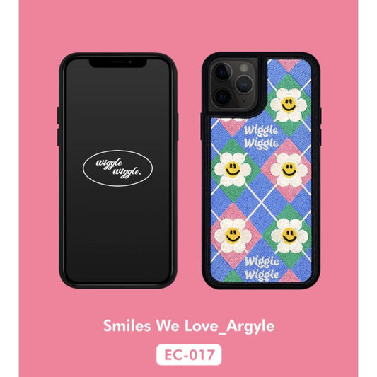 【限時優惠】Wiggle Wiggle iPhone Case 刺繡款 粉藍菱形花